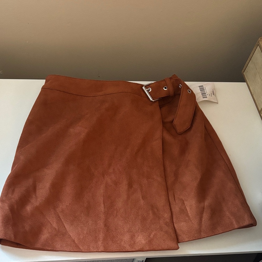 Forever 21 Tan Mini Skirt with Buckle